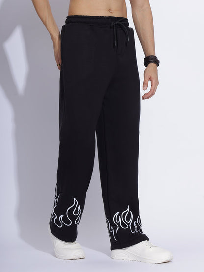 Baggy Flame Trackpants – Bold Streetwear for the Fashion-Forward
